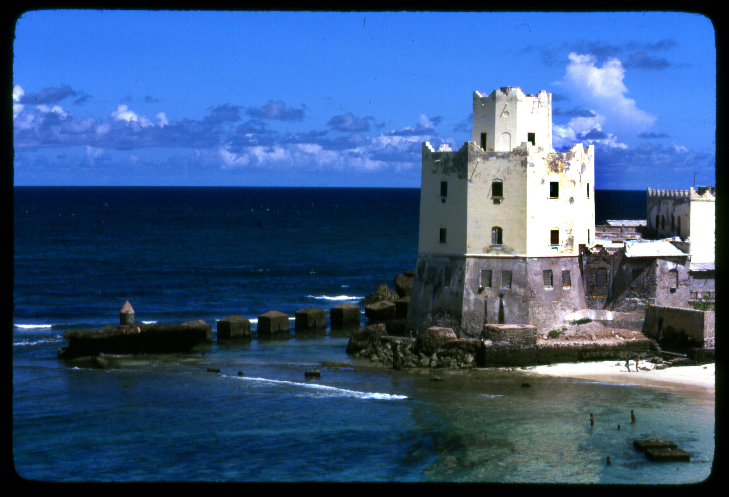 Somali State Building and Sub-State Actors